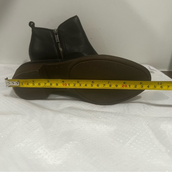 Lucky Brand Basel Leather Bootie Women’s Sz 7.5W Black - Picture 13 of 15